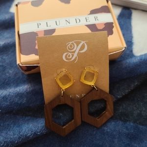 Plunder Aleta earrings